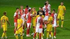 Bankrot a kontumace. Loňský soupeř Slavie v KL nenastoupí. Nemá hráče