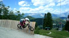 Rakouský Semmering: Zábava na kole, kárách i koloběžkách