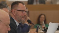 Zásah NCOZ na krajském úřadě v Ostravě: Policisté obvinili pět lidí a firmu