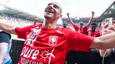 Černý je jedním z nejlepších hráčů v Nizozemsku. Parádní trefou sestřelil Ajax