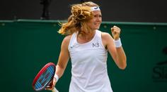 Bouzková dala soupeřce kanára a postupuje. Fruhvirtová končí