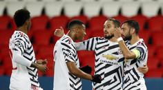 Barcelona nadělila bůra, United kradli v Paříži. Sevilla remizovala s Chelsea