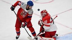 Čeští hokejisté se trápili při střelbě, úvodní duel s Dány končí blamáží