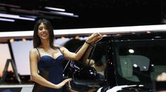 FOTO A VIDEO: Prohlédněte si krásky z ženevského autosalonu