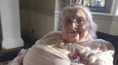 Žena oslavila 100. narozeniny. Prozradila svůj recept na dlouhověkost