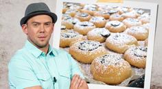 NOVÝ RECEPT: Láďa Hruška si pro vás připravil rychlokoláčky z taveňáku