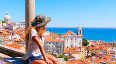 Na ulici v portugalském letovisku našli mrtvého turistu. Je druhý za poslední týden