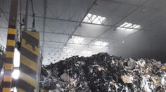 V třídírně shořely stroje a odpadky za 80 milionů korun
