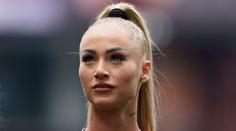 Dvojitý přestup zpečetěn. Juventus koupil fotbalistu i s jeho přítelkyní