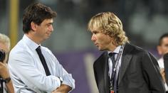 Pavel Nedvěd vletěl do šatny rozhodčích! Musel je seřvat