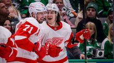 Hvězdě Red Wings vyměnili nejlepšího kamaráda. Oplakala to