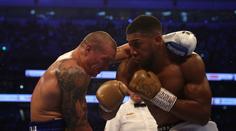 Blíží se boxerská odveta. Joshua se podle promotéra utká s Usykem na jaře
