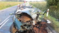 DRSNÁ NEHODA: Řidič nepřežil, těhotná žena i její dítě ano. Měla jen oděrky