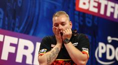 Nasazená jednička na World Series of Darts Finals prohrála už ve 2. kole