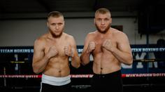 Ukrajinská dvojčata chtějí vyboxovat lepší život. Čeká je profesionální debut