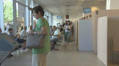 Tisíce lidí si musí vyměnit řidičák. Na úřadě ve frontách čekají i hodinu