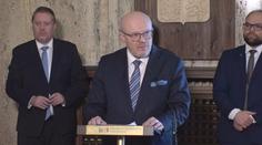 Válkovi se nepodařilo odvrátit protesty. Lékaři ho odmítli