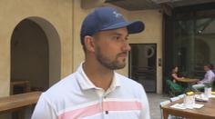 O trejdu se dozvěděl na golfu. Vzbudili mě v půl páté, směje se Mrázek