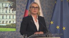 Černochová shání dobrovolné brance. Na obranu země poputují nejméně 2 % HDP