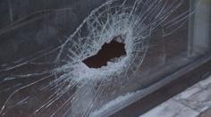 Muž měl ukrást šperky za více než 100 tisíc korun. Policie je nemůže najít