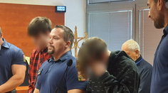 Mladíci brutálně zavraždili 13letého chlapce. Soud je poslal za mříže