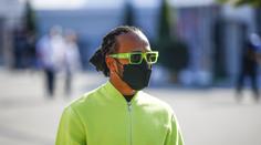 Boj o titul mistra světa vrcholí! Rekordman Hamilton mění motor