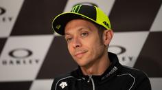 Úžasný Rossi! Osobně zavolal 102leté fanynce, která porazila koronavirus