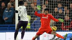 5 ligových zápasů, 5 čistých kont! Čech v brance Chelsea úřaduje