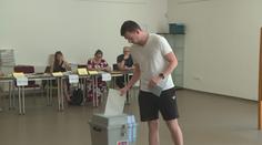 Komise vybrala čísla pro krajské volby. Do boje jde 95 stran a uskupení