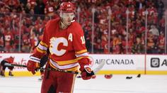 Hvězdný Tkachuk odmítá podepsat smlouvu s Calgary. Dočká se výměny?