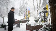 Ve válce s Ruskem padlo přes 50 tisíc Ukrajinců, přiznal Zelenskyj