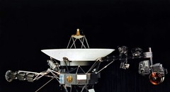 Sonda Voyager 1 posílá z vesmíru nesmysly. Vědci zjišťují důvody