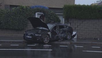 Mokré silnice a neopatrná jízda zapříčinili řadu nehod