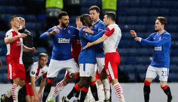 Byl zápas proti Slavii úlet? Rangers jsou v lize nejslušnějším týmem