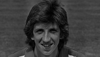 Anglie před finálem Eura oplakává ztrátu legendy, podlehla rakovině