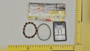 Policie už zná totožnost napadeného muže z Plzně. Je na tom zle, říká rodina