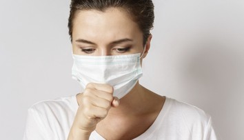 Lidé si myslí, že mají chřipku. Po zjištění skutečné diagnózy jim často zbývají jen hodiny života