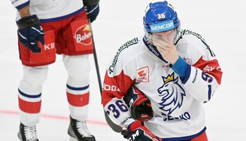 Čech v KHL: Události nás zneklidnily. Zatím se nic neděje, může se stát cokoliv