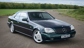 20 let starý mercedes za 2,7 milionu? Patřil brunejskému sultánovi! FOTO