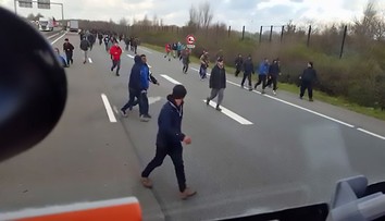 Jirkovi vlezli do kamionu migranti. Ve Francii dostal 18 měsíců