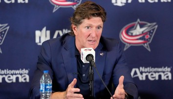 Legendární trenér NHL končí v Columbusu ještě před začátkem sezony