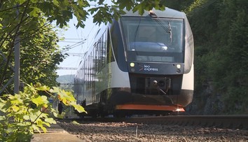 Dva vlaky na Žambersku jely proti sobě, strojvedoucí chyboval