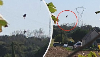 Pilot se musel katapultovat, zachytil se v drátech vysokého napětí!