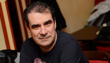 Děsivý pád na slovenském festivalu. Oblíbený zpěvák musí na operaci