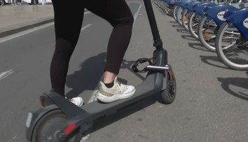 Španělsko zpřísní pravidla. Na koloběžce nově jen s helmou