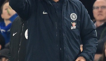 Sarri se s Kepou nemaže! Po pokutě od klubu přišel další trest