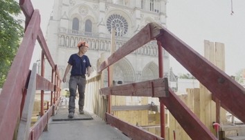 U Notre-Dame našli mimořádné artefakty. Jde o vykopávky století, míní archeologové