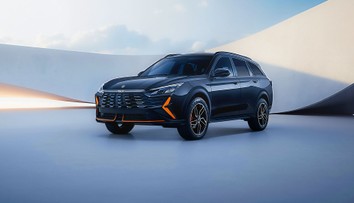 Dongfeng SHINE GS: Moderní crossover, který bourá mýtus o drahé výbavě