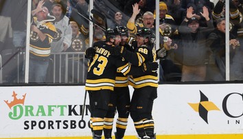Pastrňák asistoval u vítězného gólu. Bruins nastoupili s kompletně českým útokem