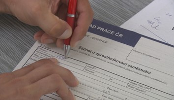 Tisíce podnikatelů v září přerušilo živnost. Ztrácejí víru, prohlásil expert